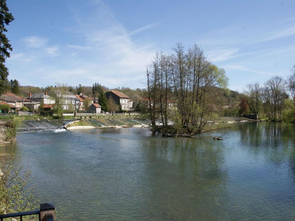 Lovely Holiday Home Near Joset Alain Dun-sur-Meuse Екстер'єр фото